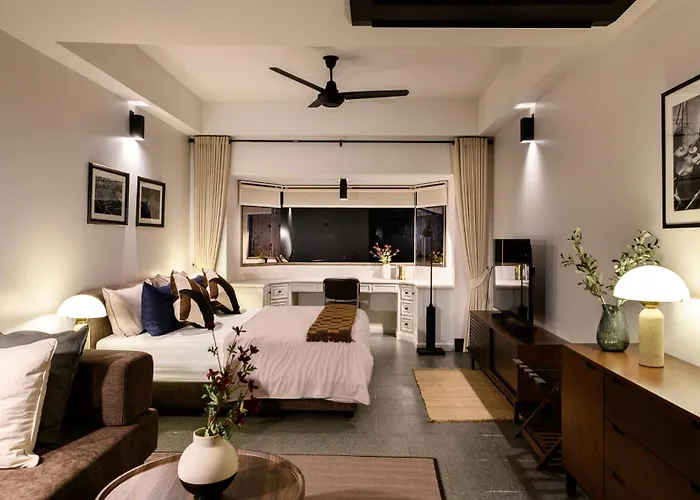 Gooddays By The Park Hotel