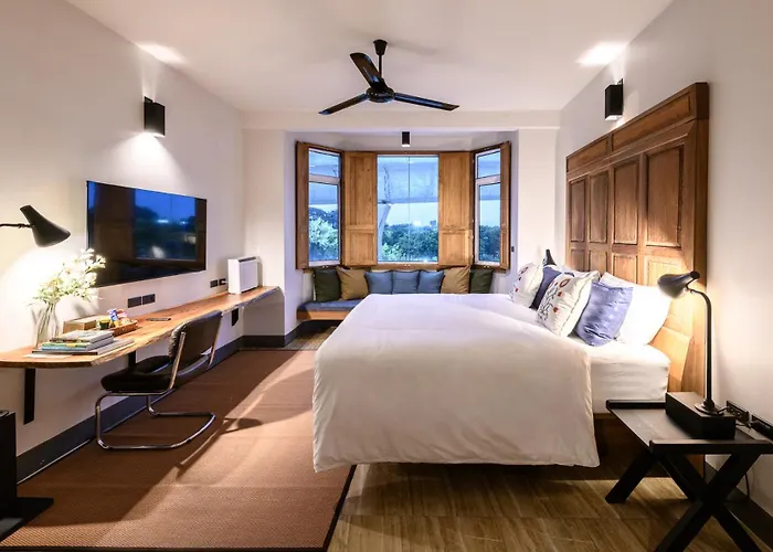 Gooddays By The Park Hotel 3*