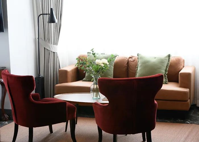 Hotel Gooddays By The Park 3*